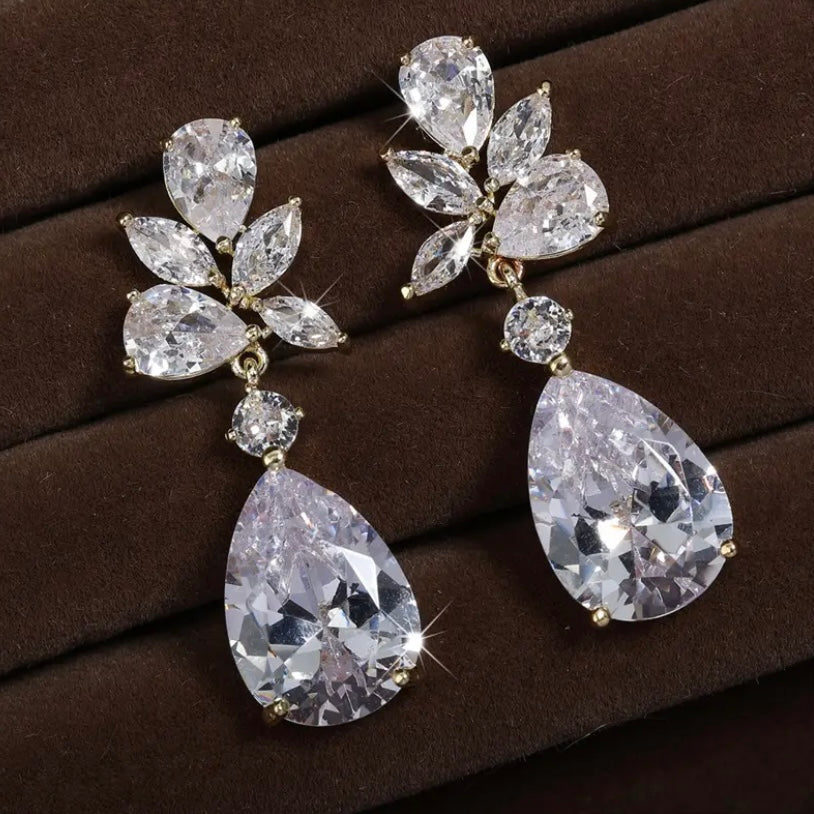 Aretes Faith