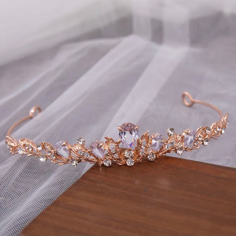 Tiara Darly