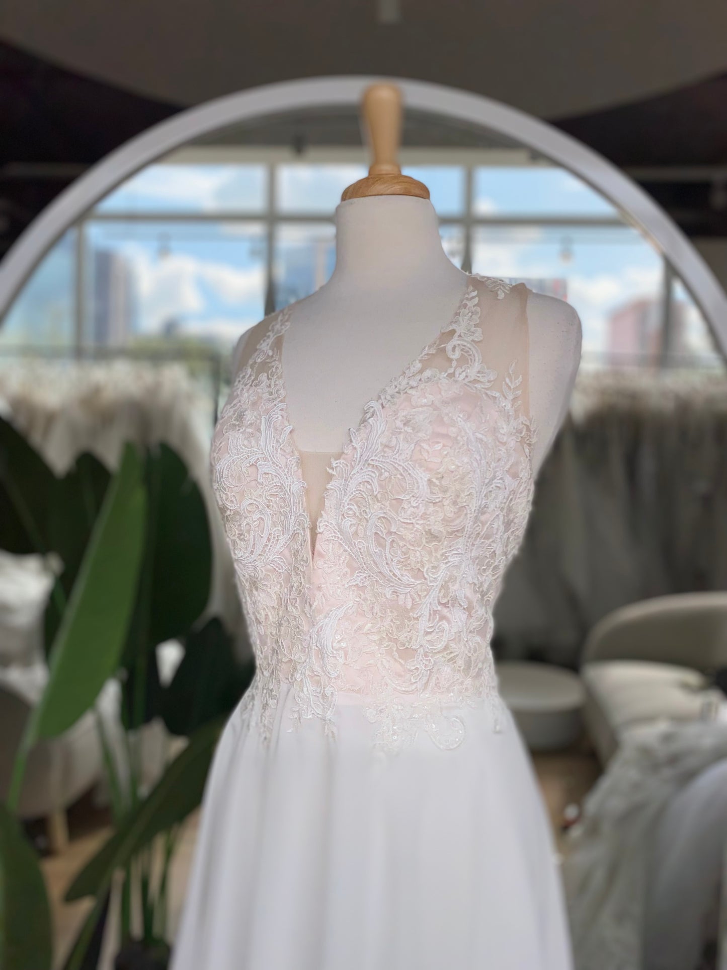 Vestido Corto Amelia Rose